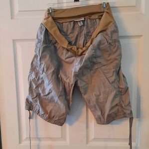 Maternity shorts